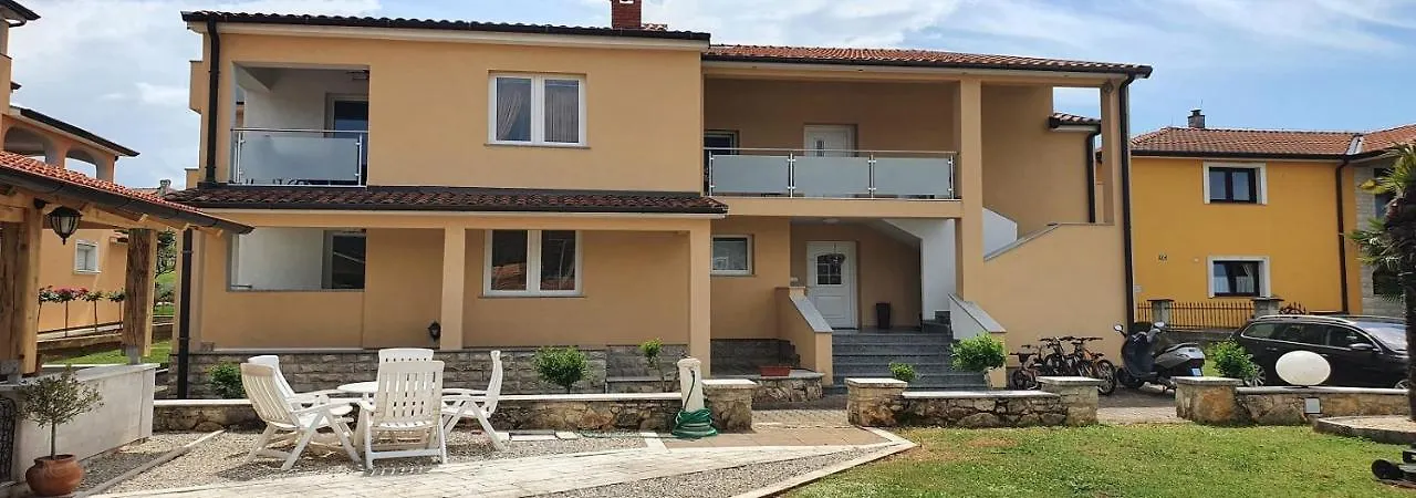 Apartment Noel Porec 0*,  Croatia